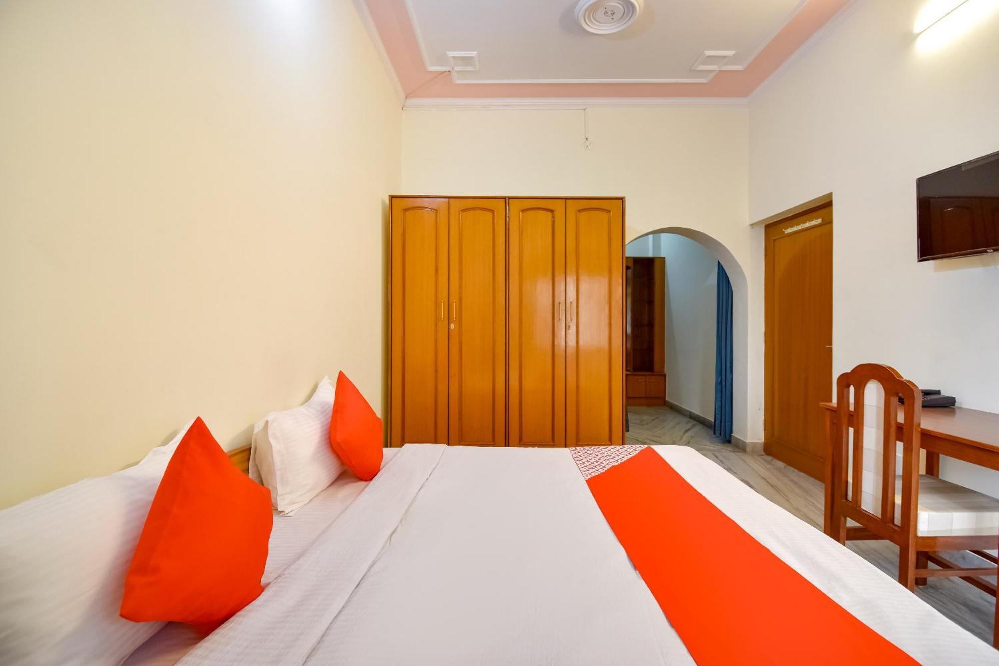 Hotel O Kusum Lodge Pandu Εξωτερικό φωτογραφία